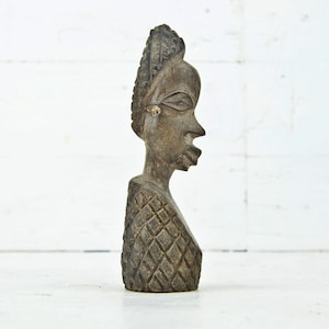 Vintage Ebony Wood African Woman Carving: Abstract Sculpture