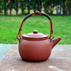 Japanese Handcrafted Clay Red Teapot, Ceramic Kettle, Ceramic Jug, Vintage Teapot
