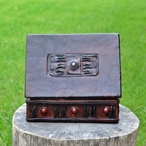 Vintage Brown Leather Box – Round Jewelry & Trinket Box, Rustic Decor
