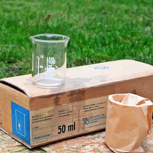 Set 6 Glass flask, Vintage flask, Chemistry glass beaker, Laboratory beaker, Glass Bottle Made in Germany, 100ml, Not used