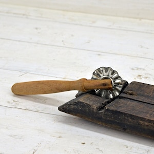 Vintage Pasta Cutter Set: Bulgarian Dough Cutting Tool, Italian Cuisine