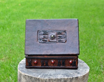 Vintage Brown Leather Box – Round Jewelry & Trinket Box, Rustic Decor