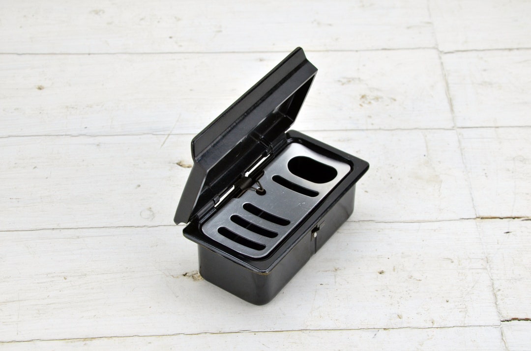 Vintage Car Ashtray, Original Soviet Ashtray, Vintage Soviet Car