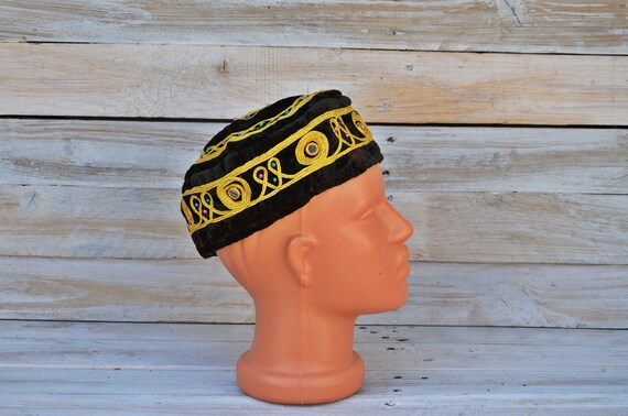 Uzbek hat Tubeteika Men and women skullcap Fabric cap Islam hat Traditional hat Tubeteika