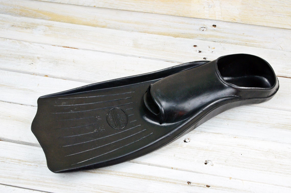 Vintage Flippers Vintage Swimming Fins Diving Equipment Etsy