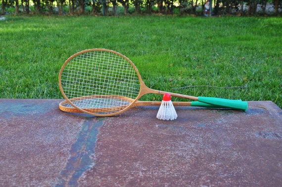 Paire De Raquettes De Badminton En Bois - Années 60 - Vintage Tennis