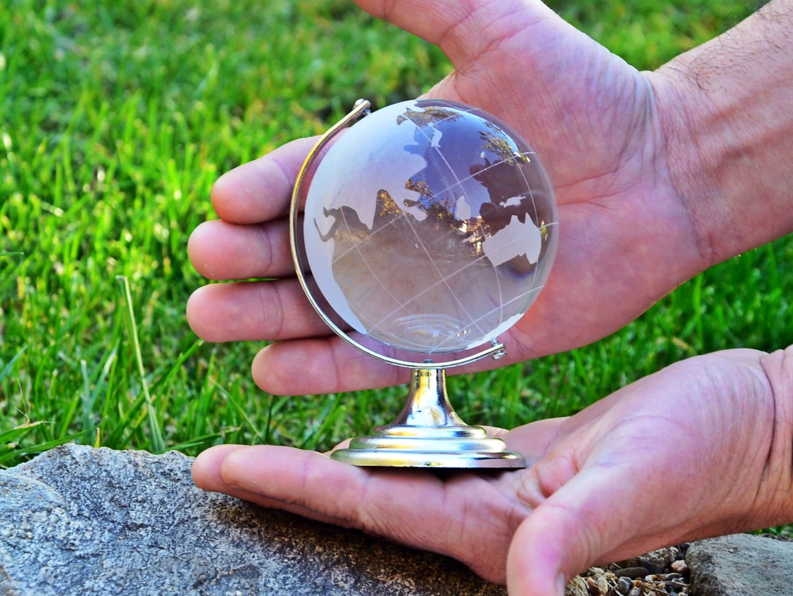 Globe Vintage Glass Globe Decorative Desk Globe Earth Etsy