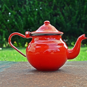 Vintage Red Enamel Teapot, Rustic Small Kettle with Lid, Retro Farmhouse Decor