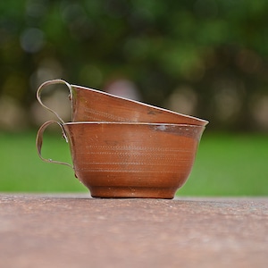 Copper Cups, Vintage Set of 2 Copper Cups, Vintage Forged Handle Cup with Handle, Set of 2 Vintage Copper Cups, Rustic Home Decor, Gift Idea