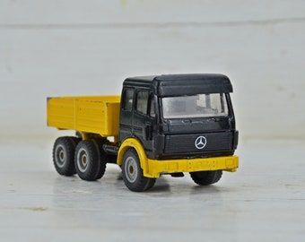 Camión de juguete metálico Mercedes vintage - Fabricado en Alemania (12 cm)