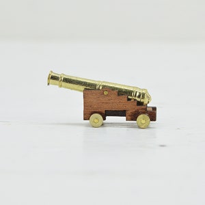 Vintage Handmade Howitzer Model: Wood & Brass Miniature Cannon