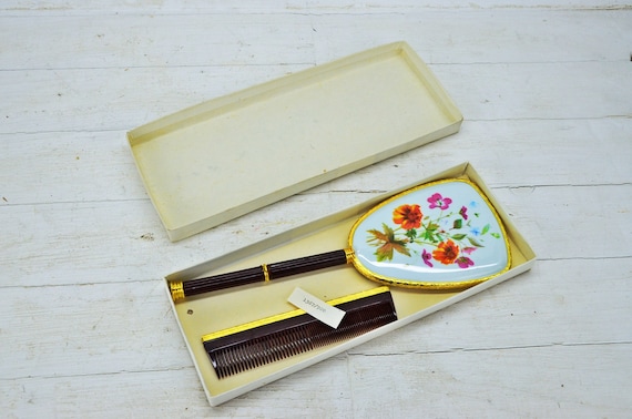 Vintage Floral Mirror and Comb Set: Unused Antique Vanity  display picture 1