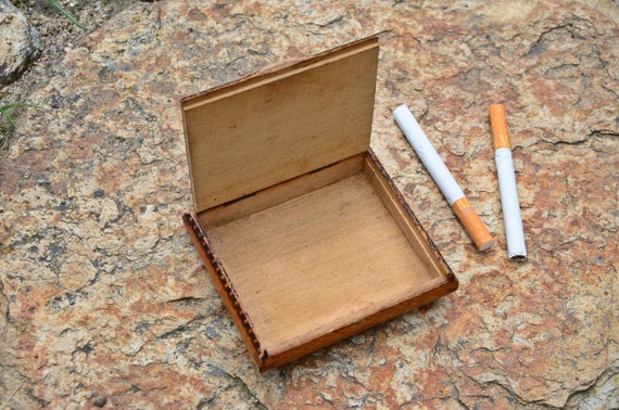 Cigarette case, Vintage Wooden Cigarette case, Py… - image 4