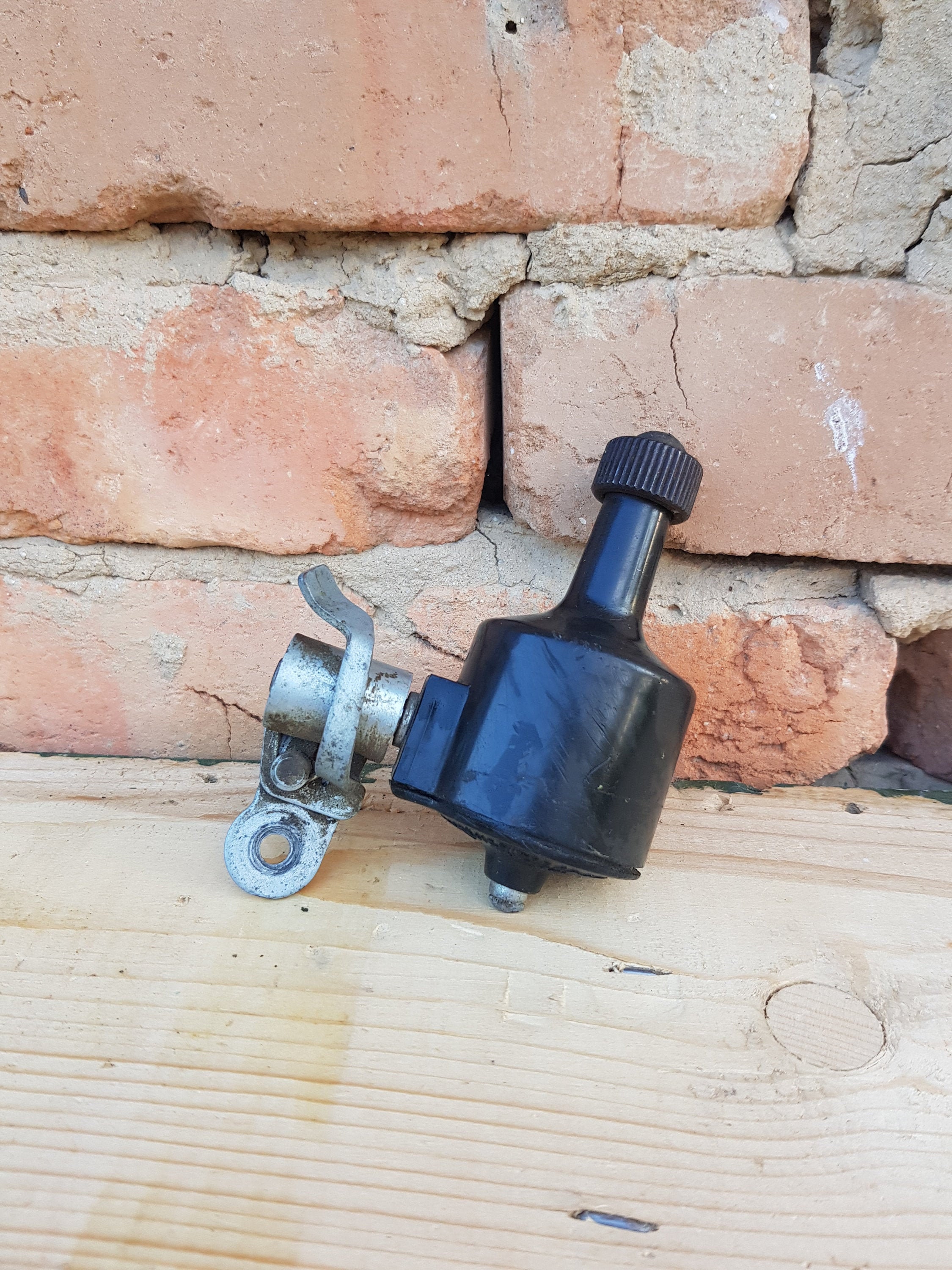 CEV VINTAGE BYCYCLE DYNAMO ANCIENNE DYNAMO ANNÉES 60 - eBay