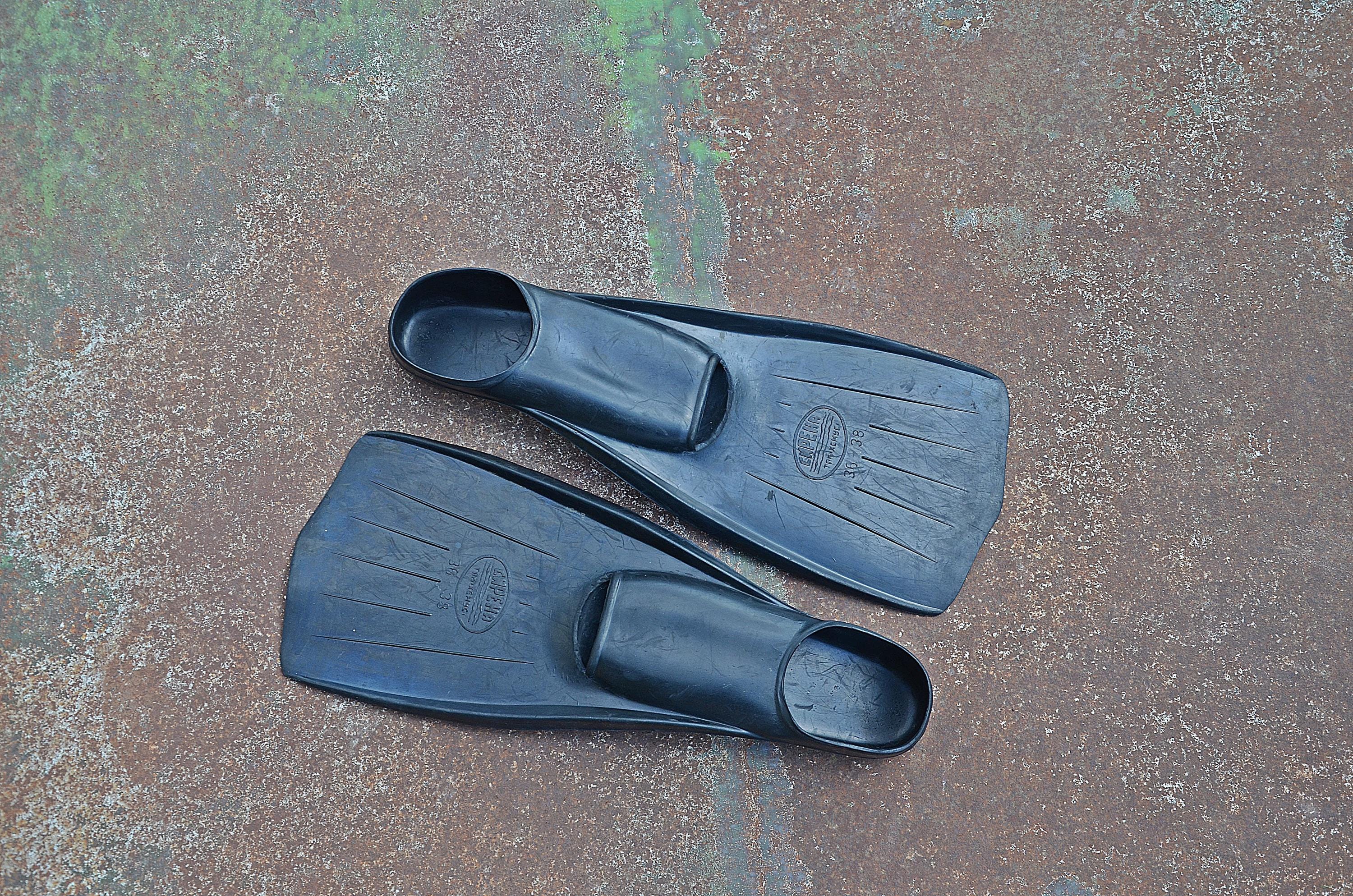 Vintage flippers, Vintage swimming fins, Diving equipment, Swimming equipment, Sirena Made in Bulgaria, 36-38