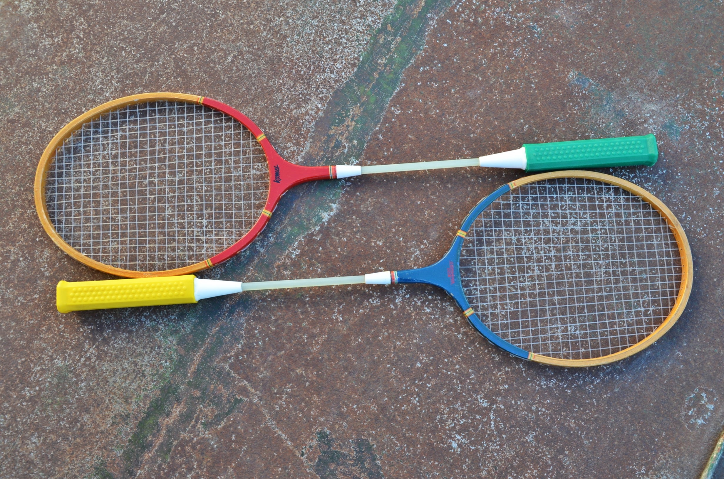 ANCIENNE RAQUETTE DE tennis la fourcade distriplay bois annee 70/80 EUR