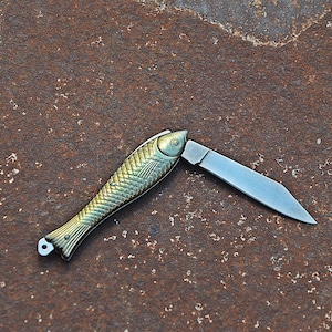Vintage Mikov Fish Pocket Knife: Czech Folding Collectible