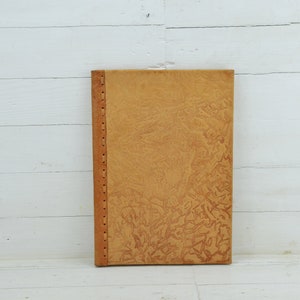 Carpeta de cuero vintage, cubierta de libro de cuero en relieve hecha a mano, organizador de oficina, carpeta de tarjetas/notas
