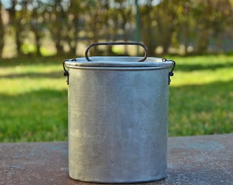 Vintage Military Bowl – 1960s Soldier Cup Aluminum Pot