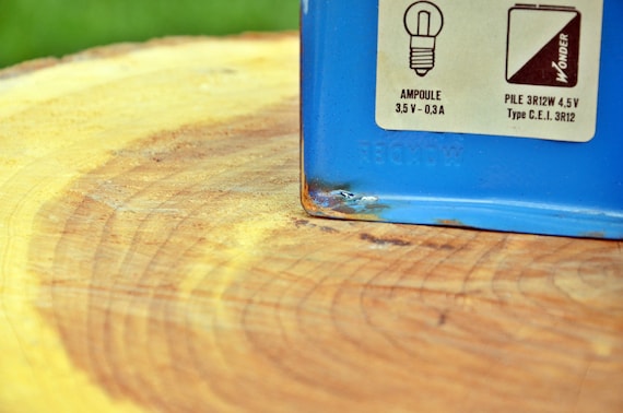 W - BUVARD : WONDER pile lampe de poche ne s'use qui si l'on s'en sert