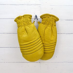 Vintage Winter Gloves