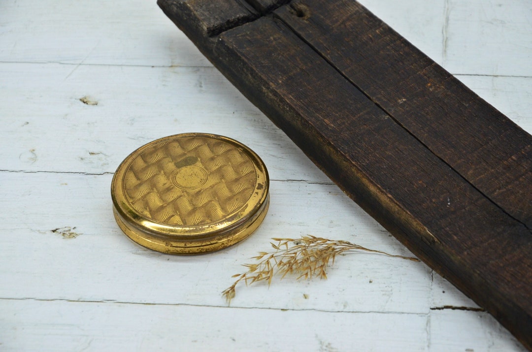 Vintage Powder Box Vintage Makeup Box Vintage Brass Box Etsy