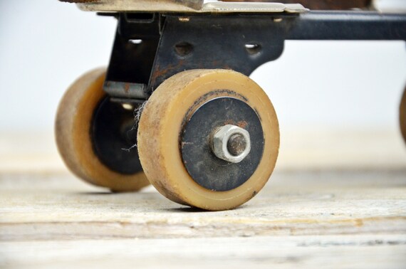 Original metal roller skates Children's roller sk… - image 9