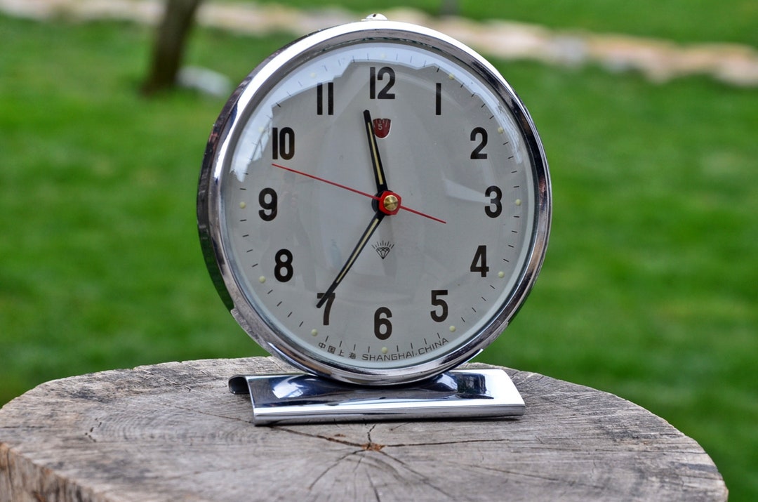 shanghai アンティーク　オリジナル　置き時計 Rare Vintage Mechanical Alarm Clock Diamond Shanghai China Old