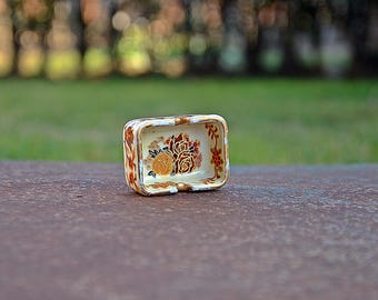 ヴィンテージ風の葉っぱ型セラミック灰皿 ～ マルチカラー - Etsy 日本