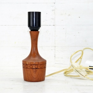 Vintage schwedische Nachtlampe aus Holz, Leselampe, handgemachte Lampe, Schlafzimmerbeleuchtung, Made in Sweden