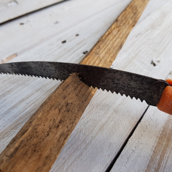 Vintage large pruning knife, Folding Saw, Farmers pocket knife, Primitive farmer tool Saw tooth knife, Tree Blade, Traditional Turkish tool