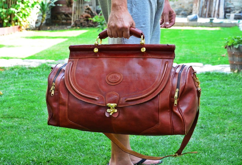 Big Genuine Leather Travel Bag Vintage Bag With Zipper Large Etsy