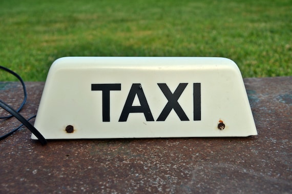 Retro Taxi Schild / Automatisches Taxi Schild / Magnetisches Taxi Schild /  Altes Schild Taxi / 12 Volt Taxi Schild / Vintage Schild - .de