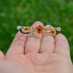 Antique  Brooch 1970s, Vintage Brass Brooch, Beautiful Retro Brooch With Flowers