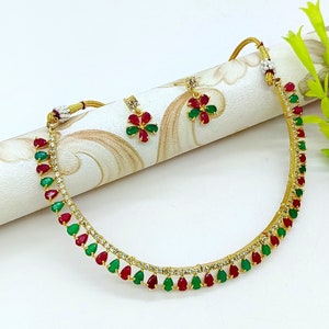 Set vergulde zirkoonketting: robijnroze en smaragdgroen Indiase sieraden, traditionele bruidsmeisjesieraden