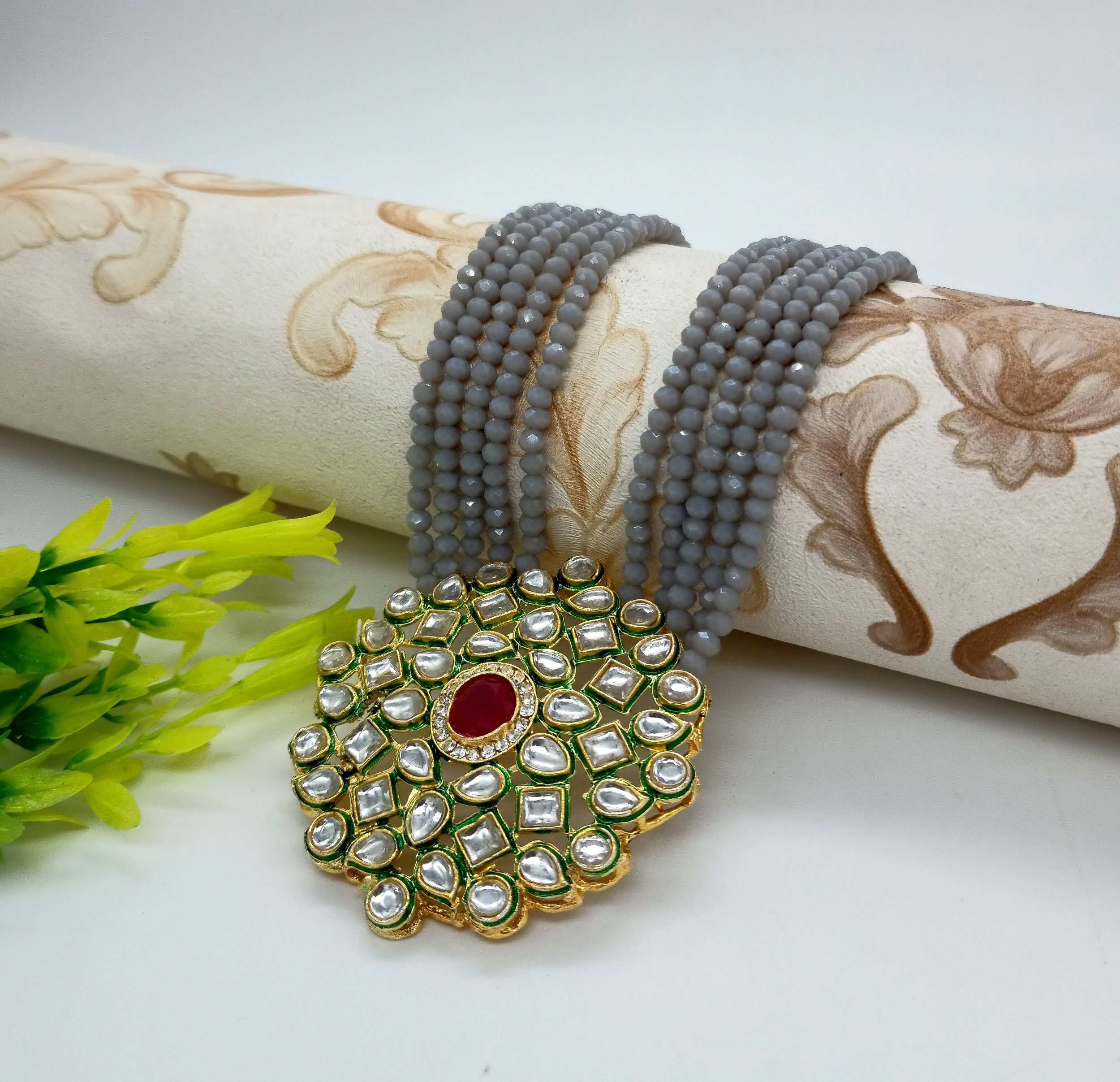 Gold kundan pendant sale set with price