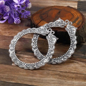 Geoxideerde verzilverde armbanden: tribale sieraden Bollywood-olifant, Indiase bruidssieraden, traditionele trouwarmbanden
