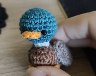 George the Duck crochet pattern