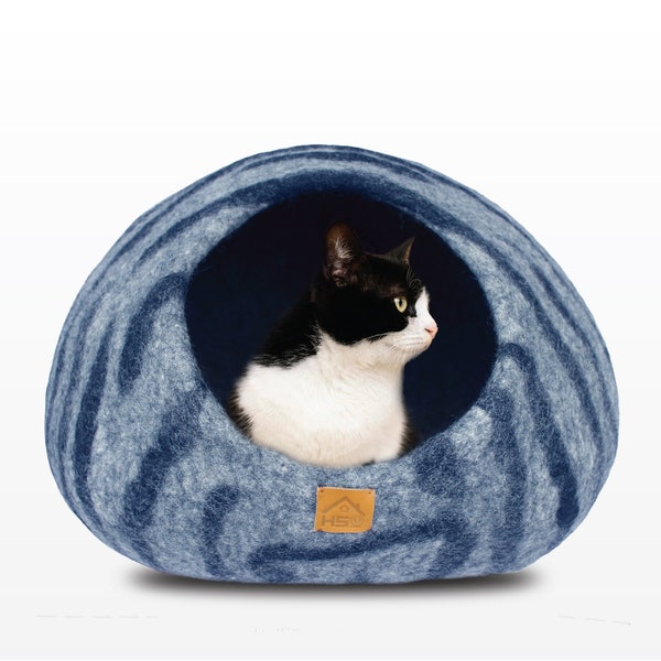 Handmade Gray Tiger Pattern Warm Wool Cat Cave for Indoor, Felt Bed for Cats & Kittens, Natural Merino Wool Cat Cocoon, Modern Pet Furniture