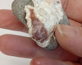 Bubbly Chalcedony, Botryoidal Formation, Paint/Porcelain Chalcedony on Basalt from Scotland