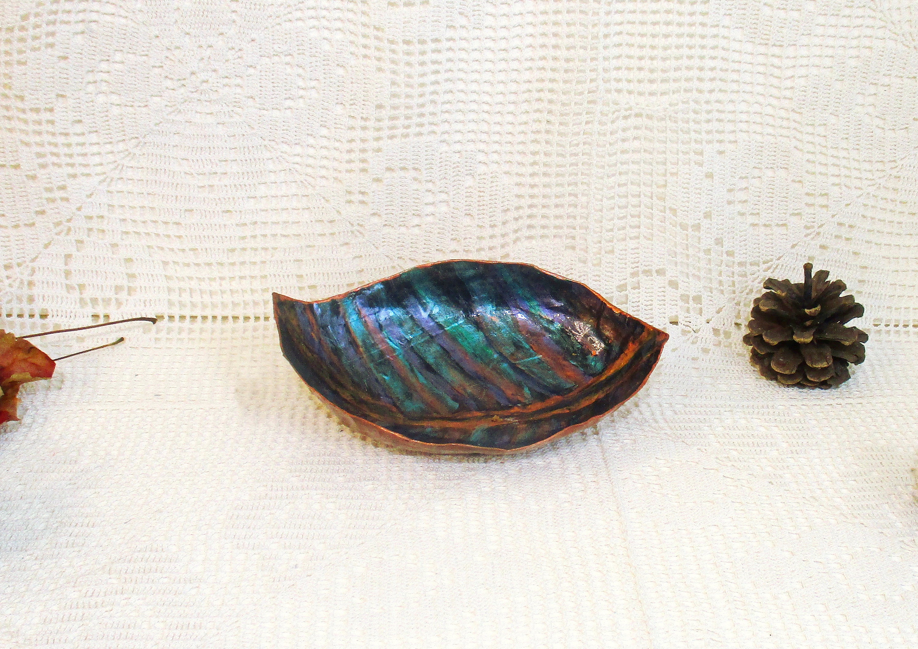 Colorful Bowl Leaf Shaped, Paper Mache Oval Sculpture With Metallic ...