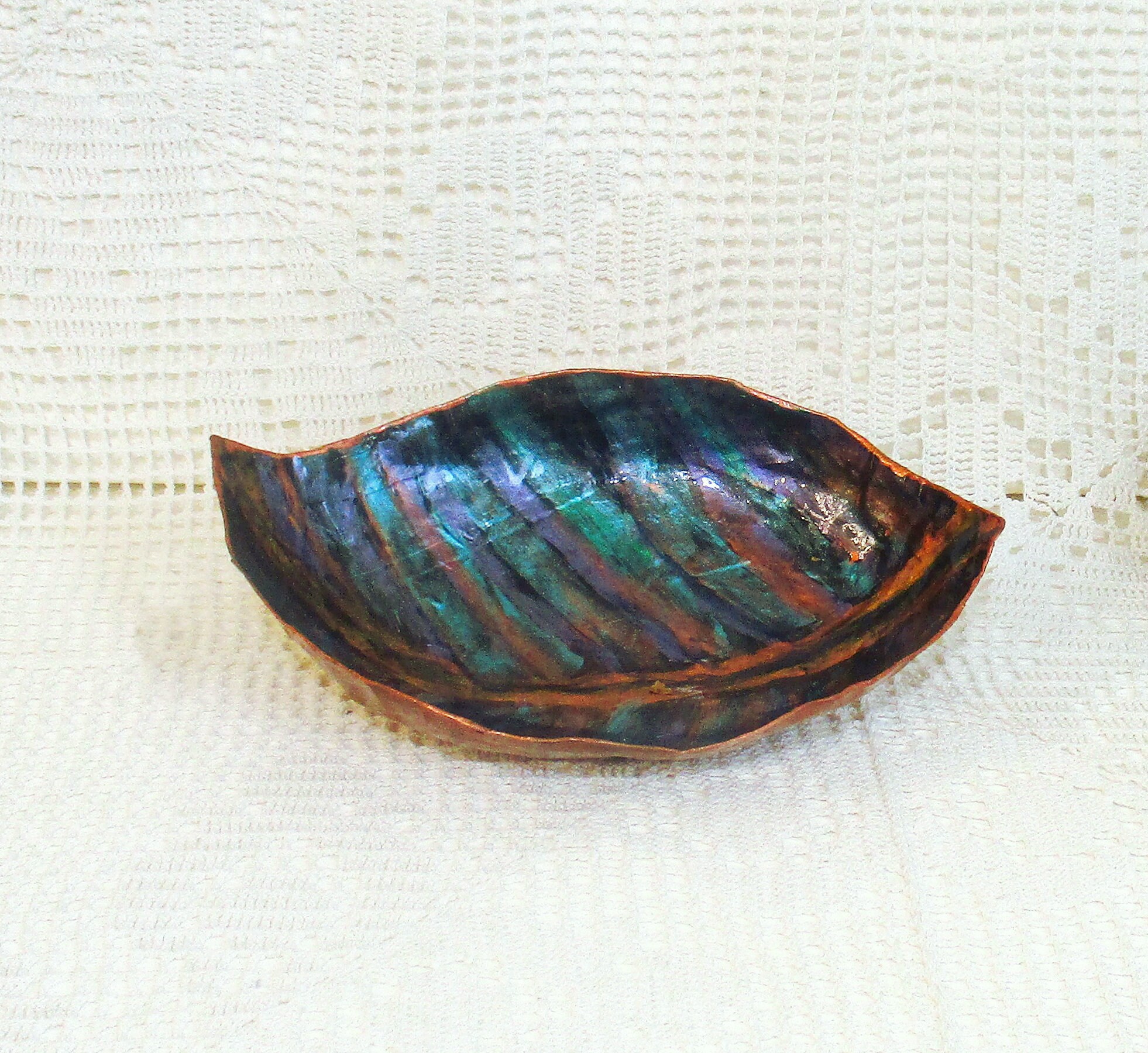 Colorful Bowl Leaf Shaped, Paper Mache Oval Sculpture With Metallic ...