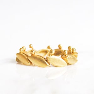 Roman Laurel Leaf Band Ring, 14K Solid Gold Wreath Ring, Geometric Pattern Wheat Ring, Olive Branch Crown Ring, Designer Jewelry for Her