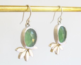 Green Serpentine Leaf Dangle Earrings, Sterling Silver Botanical Earrings, Nature Inspired Drop Earrings, Plant Lovers Gift, Gift for Her