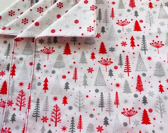 Christmas napkins / Christmas fabric cotton napkins / reversible cotton lined napkins / table linen