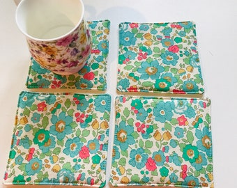 Set of 4 saucers in Liberty of London / hand-stitched quilted coasters in Liberty / mini placemats in Liberty of London