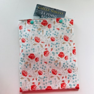 Pochette à livre molletonnée / étui à livre cousu main / pochette à livre matelassée / pochette cadeau pour livre / étui à livre en coton