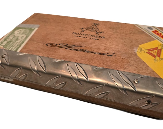 Montecristo stomp-box guitar Foot drums one man band Matteacci's