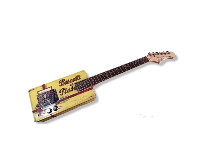 Matteacci's Plasmon n.1000 Cigar box Guitar 6s.