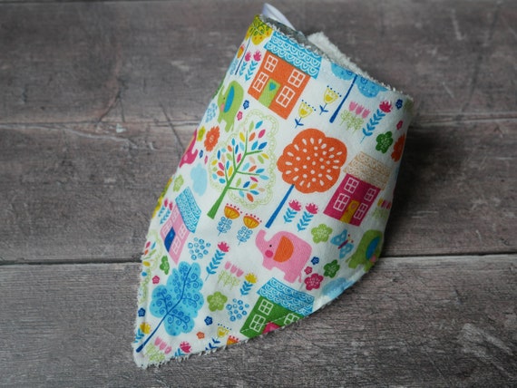 Bright & cheerful elephant bamboo baby bib